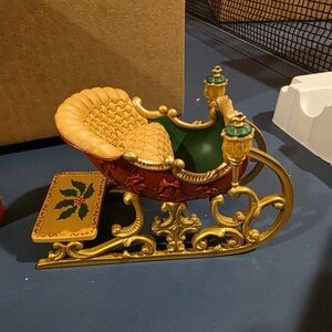 2001 Hallmark Keepsake "Santa's Sleigh" AND "Santa Claus"